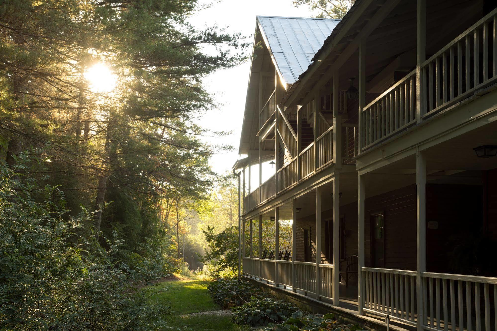 Glen-Ella Springs Hotel & Restaurant Clarkesville Екстериор снимка