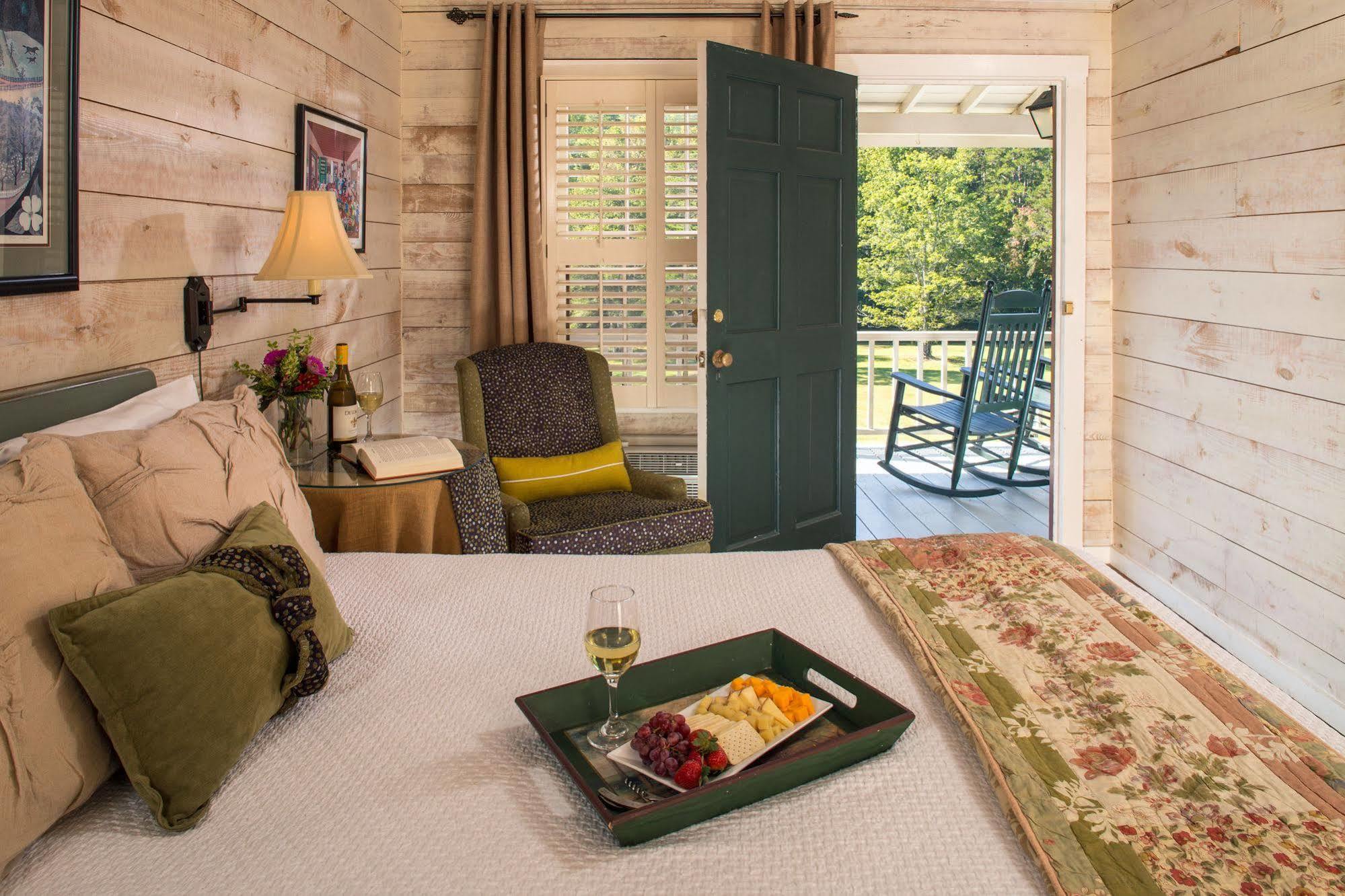 Glen-Ella Springs Hotel & Restaurant Clarkesville Екстериор снимка