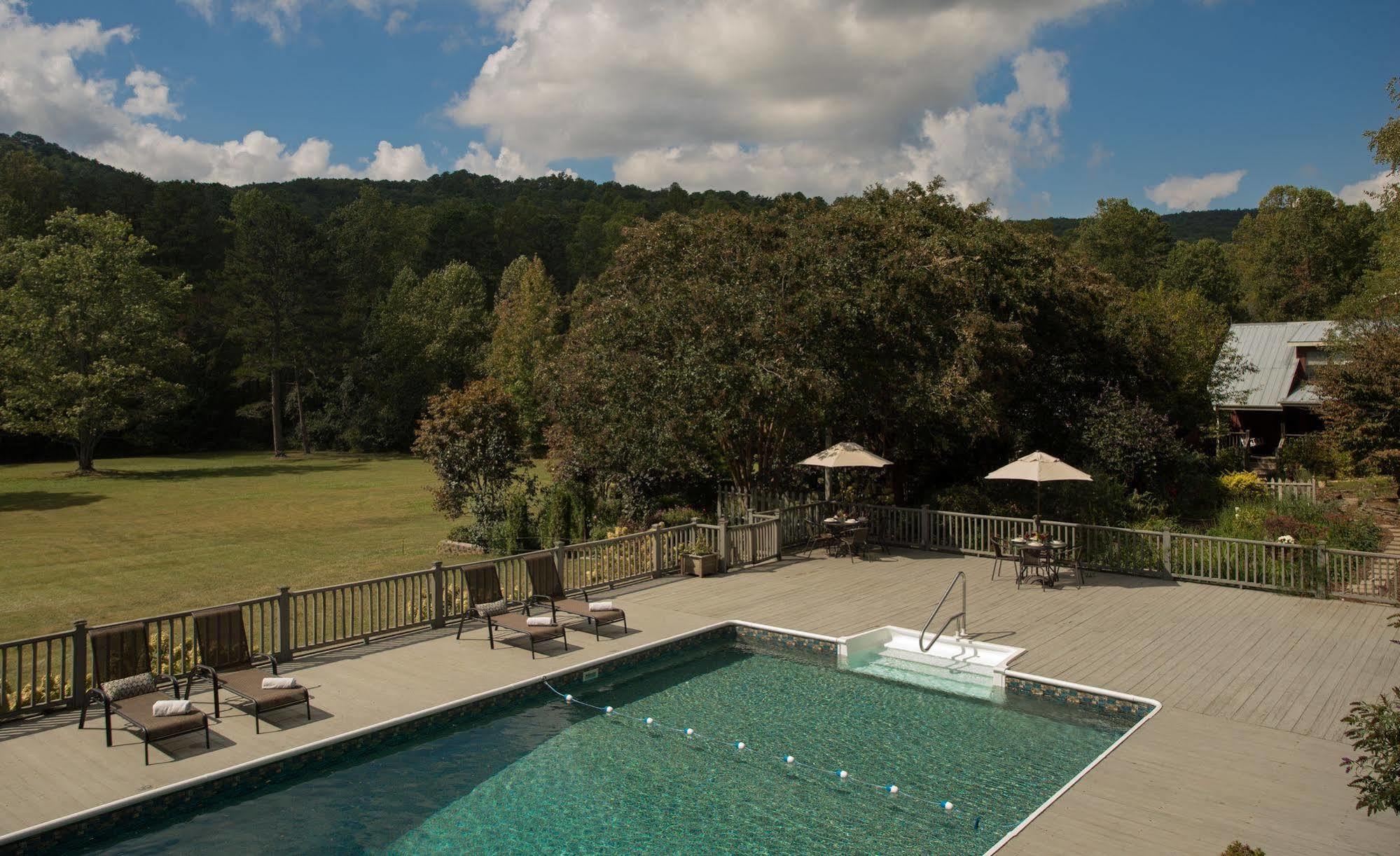 Glen-Ella Springs Hotel & Restaurant Clarkesville Екстериор снимка